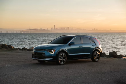 vehicle Kia Niro HD Desktop Wallpaper | Background Image