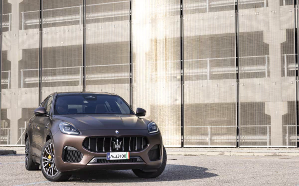 vehicle Maserati Grecale GT HD Desktop Wallpaper | Background Image