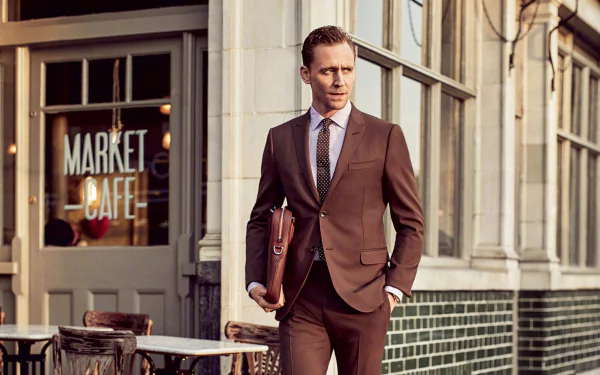 Celebrity Tom Hiddleston HD Desktop Wallpaper | Background Image