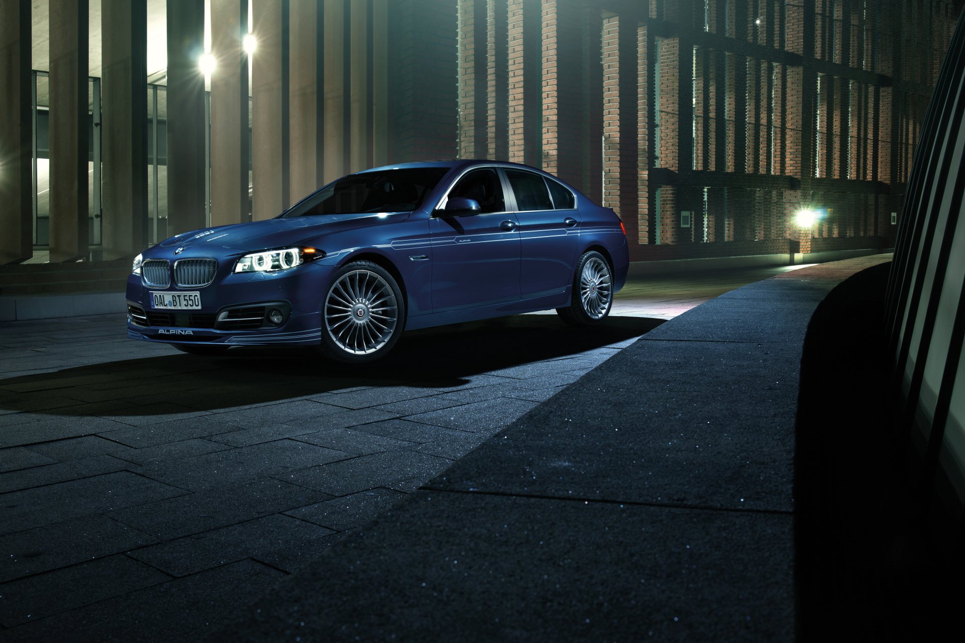 Download Vehicle Alpina B5 Bi-Turbo Limousine 4k Ultra HD Wallpaper