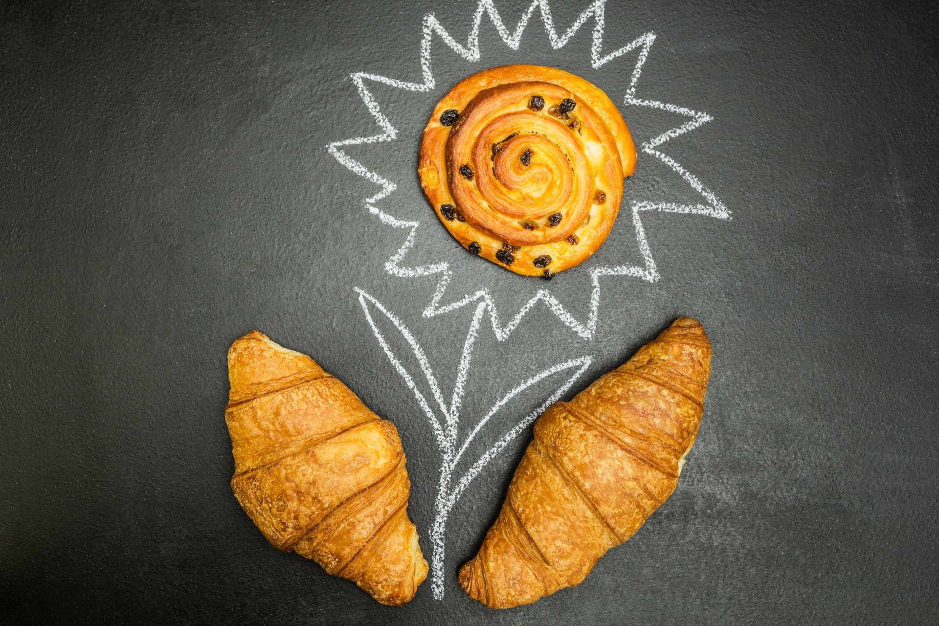 Download Viennoiserie Croissant Food Breakfast 4k Ultra HD Wallpaper