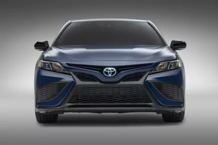  2023 Toyota Camry SE "Nightshade"