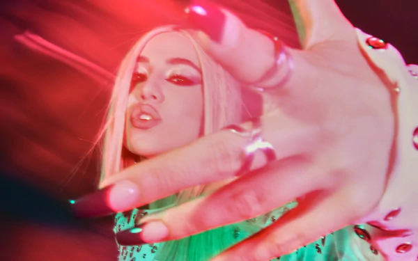 music Ava Max HD Desktop Wallpaper | Background Image