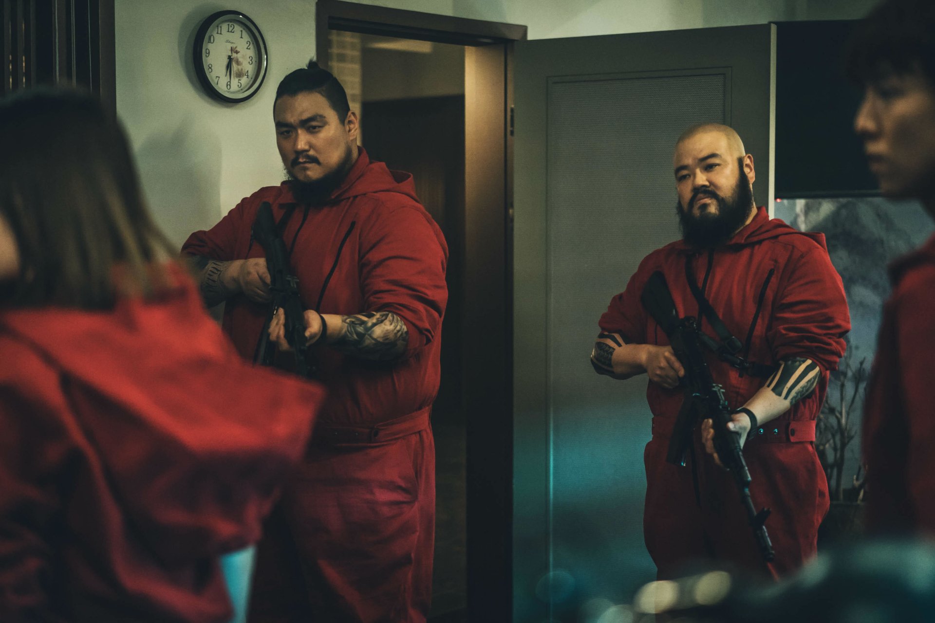 Download TV Show Money Heist: Korea - Joint Economic Area HD Wallpaper