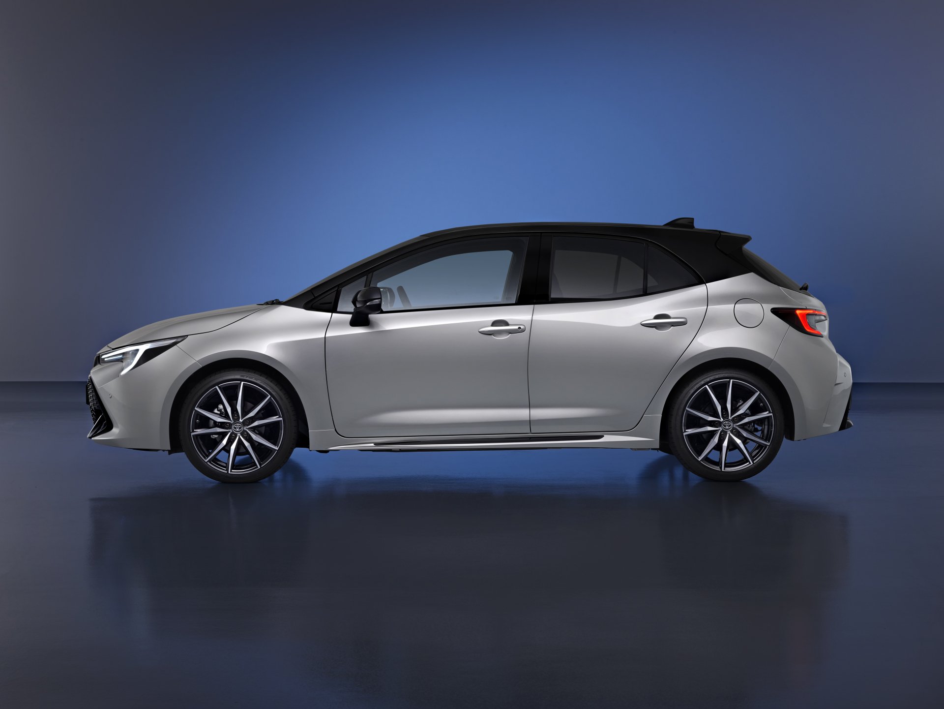 Download Vehicle Toyota Corolla GR Sport 4k Ultra HD Wallpaper