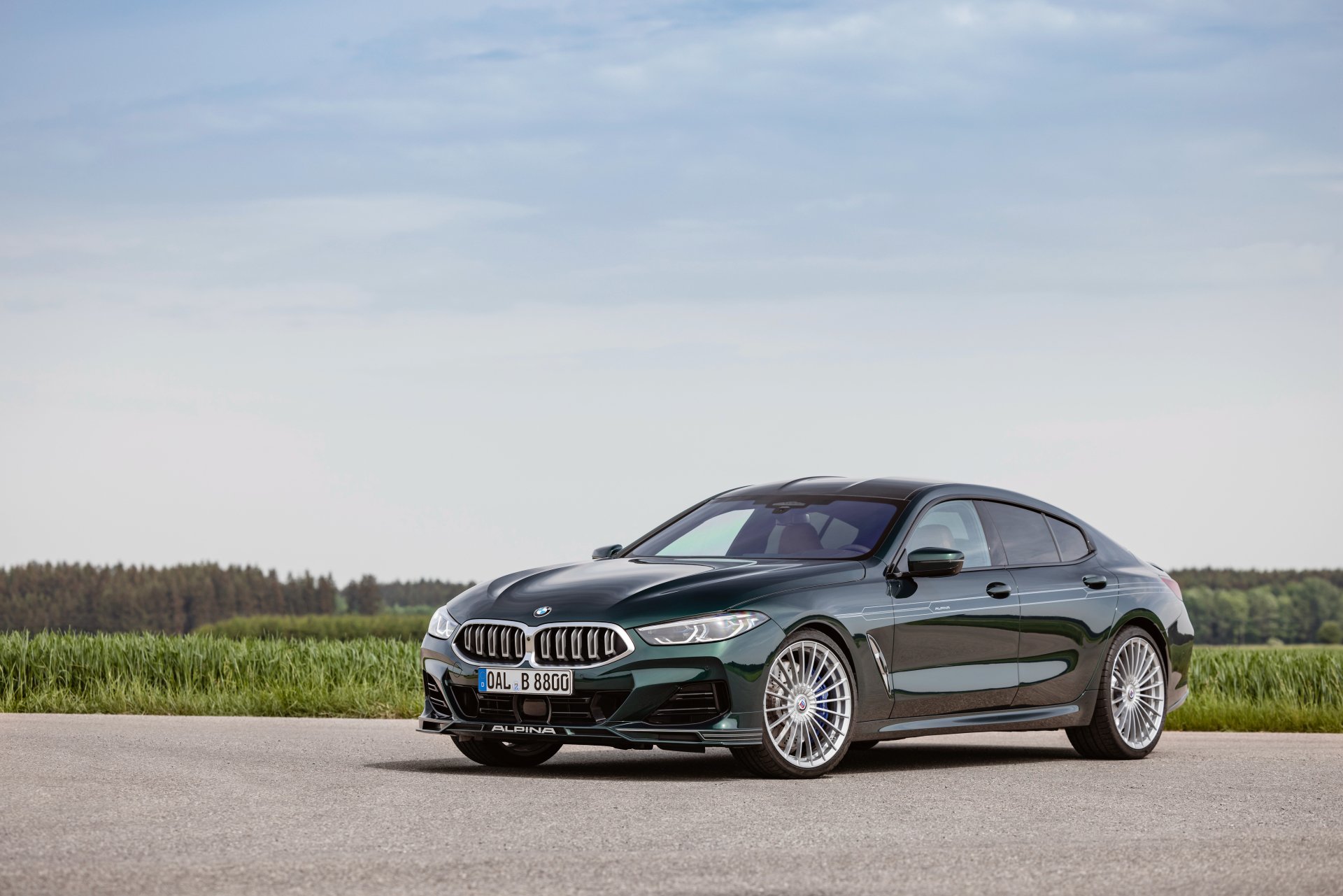 Download Vehicle BMW 8 Series 4k Ultra HD Wallpaper