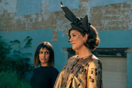 Ritu Arya Lila Pitts Kate Walsh The Handler (The Umbrella Academy) TV Show The Umbrella Academy HD Desktop Wallpaper | Background Image