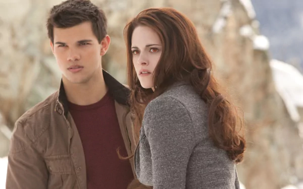 Taylor Lautner Jacob Black Kristen Stewart Bella Swan movie The Twilight Saga: Breaking Dawn - Part 2 HD Desktop Wallpaper | Background Image