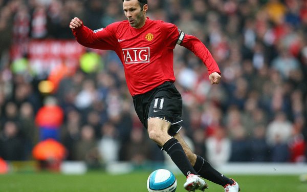 Sports Ryan Giggs Soccer Player Manchester United F.C. HD Wallpaper | Background Image