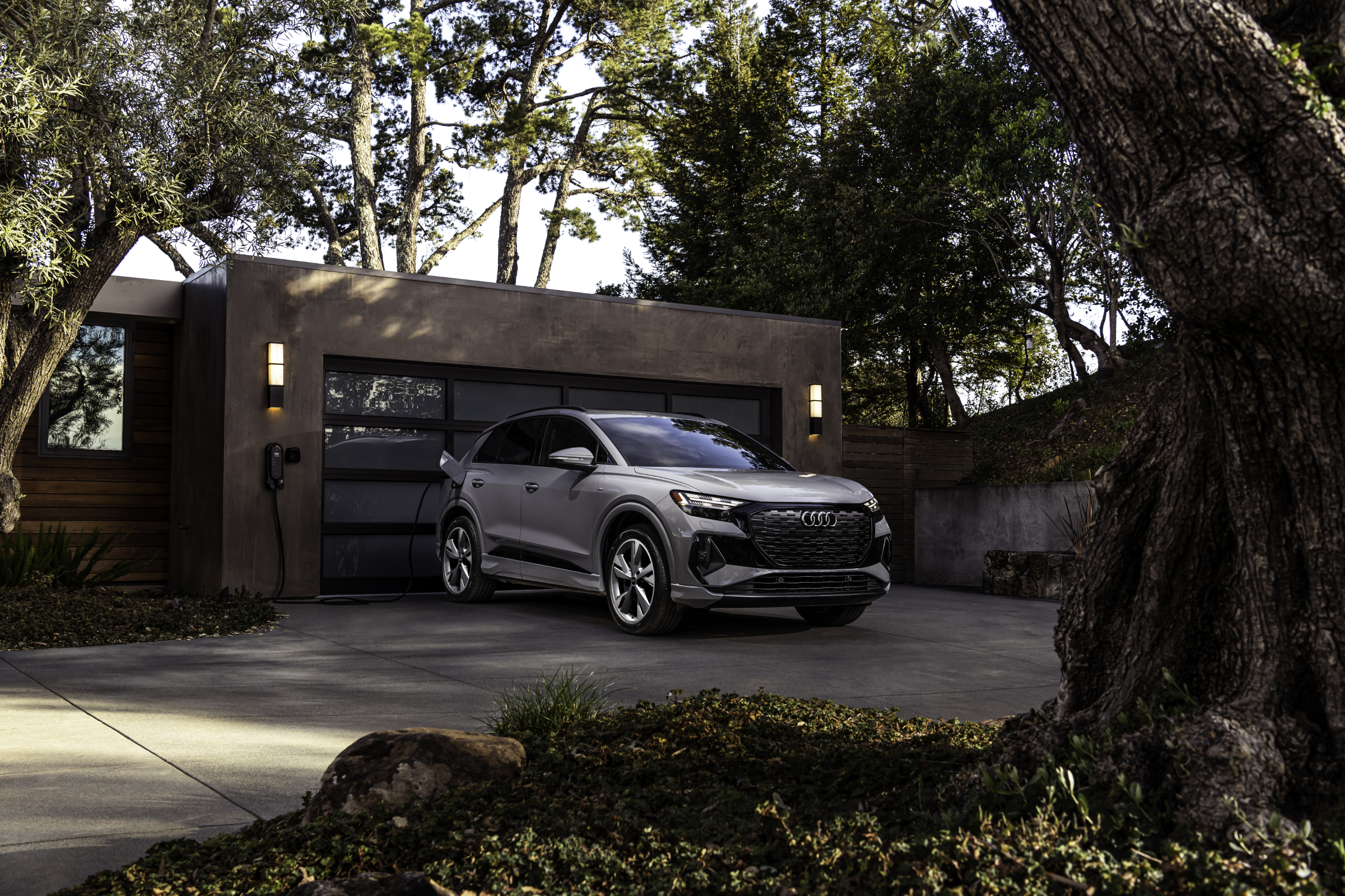 Vehicles Audi Q4 e-tron HD Wallpaper | Background Image