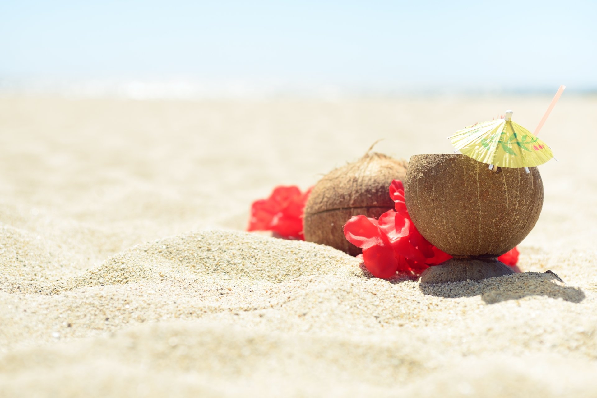 Download Sand Food Cocktail 4k Ultra HD Wallpaper