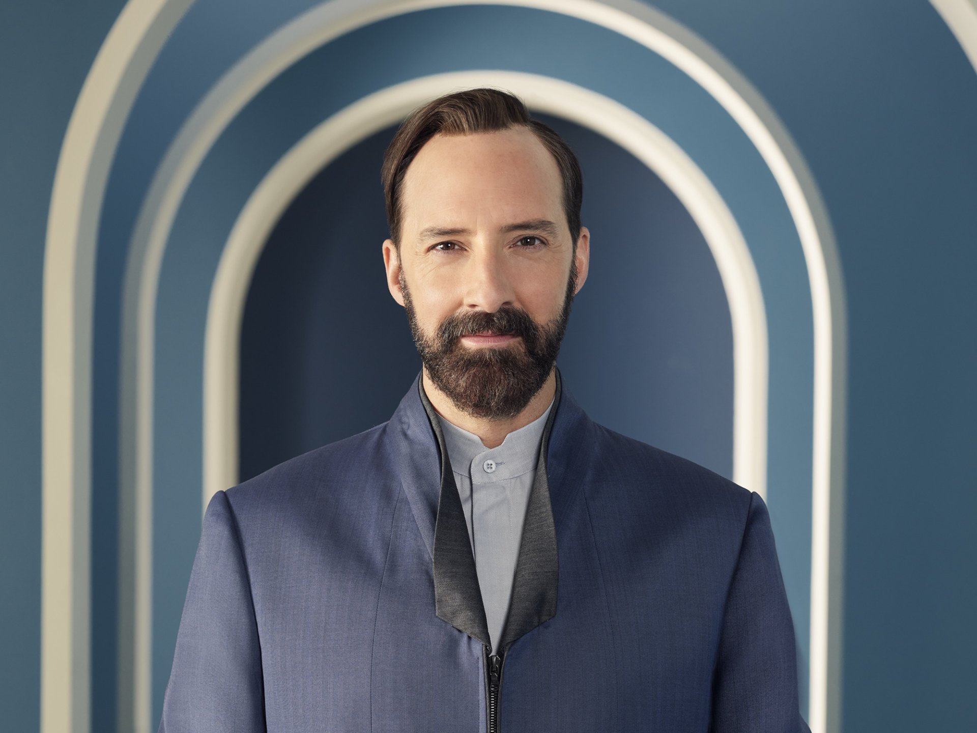 Download Tony Hale TV Show The Mysterious Benedict Society HD Wallpaper