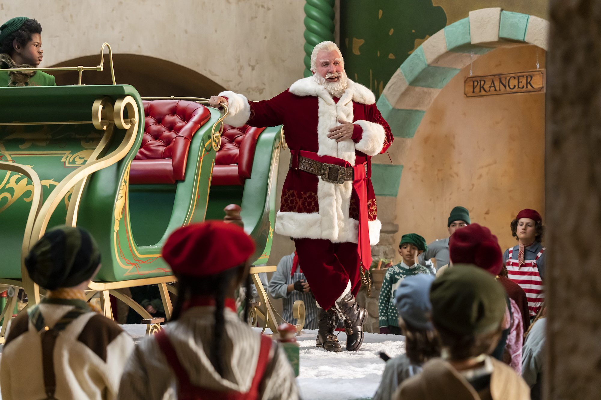 TV Show The Santa Clauses HD Wallpaper | Background Image