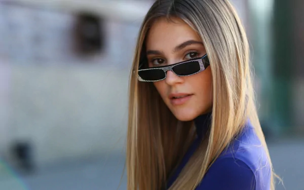 German model Celebrity Stefanie Giesinger HD Desktop Wallpaper | Background Image
