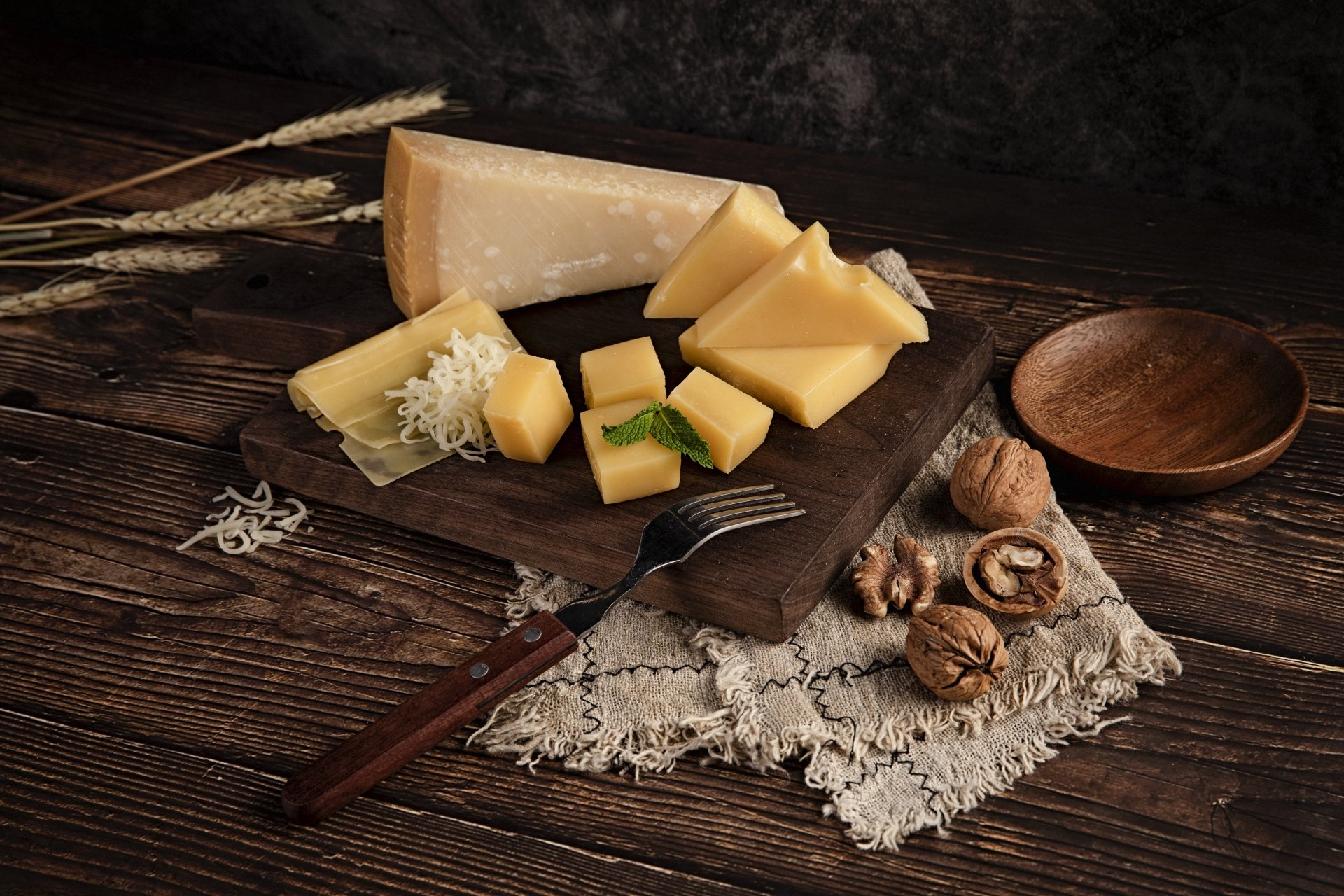 Download Food Cheese 4k Ultra HD Wallpaper