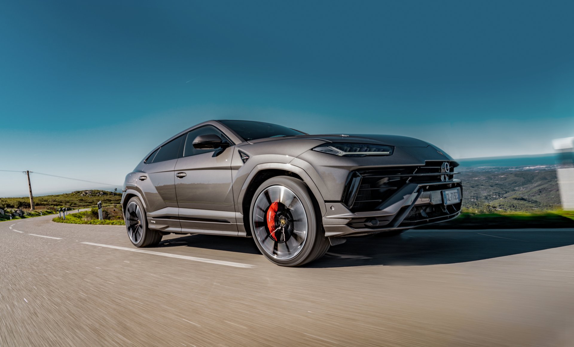 Download Vehicle Lamborghini Urus S 4k Ultra HD Wallpaper