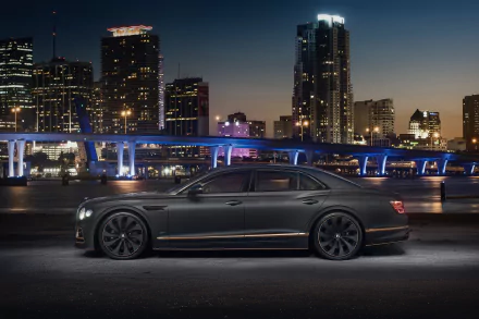  Bentley Flying Spur Hybrid &quot;The Surgeon&quot;