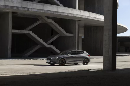 vehicle Cupra León eTSI HD Desktop Wallpaper | Background Image