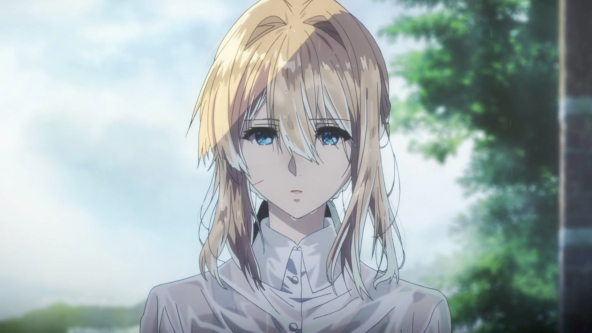 HD anime wallpaper featuring Violet Evergarden with detailed hair and blue eyes, set against a soft, blurred natural background.
