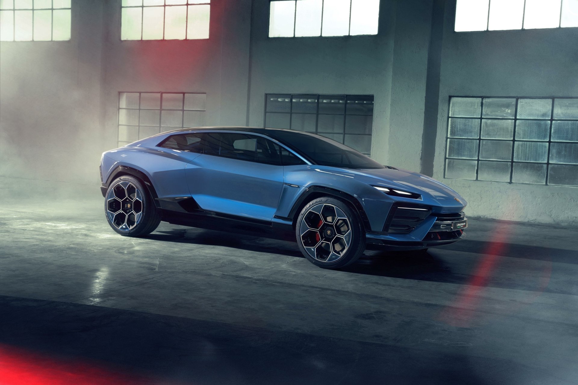 Download Vehicle Lamborghini Lanzador 4k Ultra HD Wallpaper