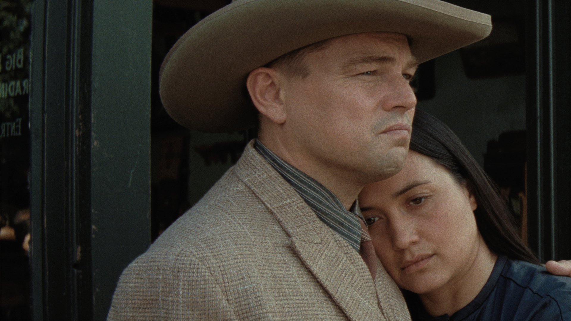 Download Leonardo Dicaprio Lily Gladstone HD Wallpaper