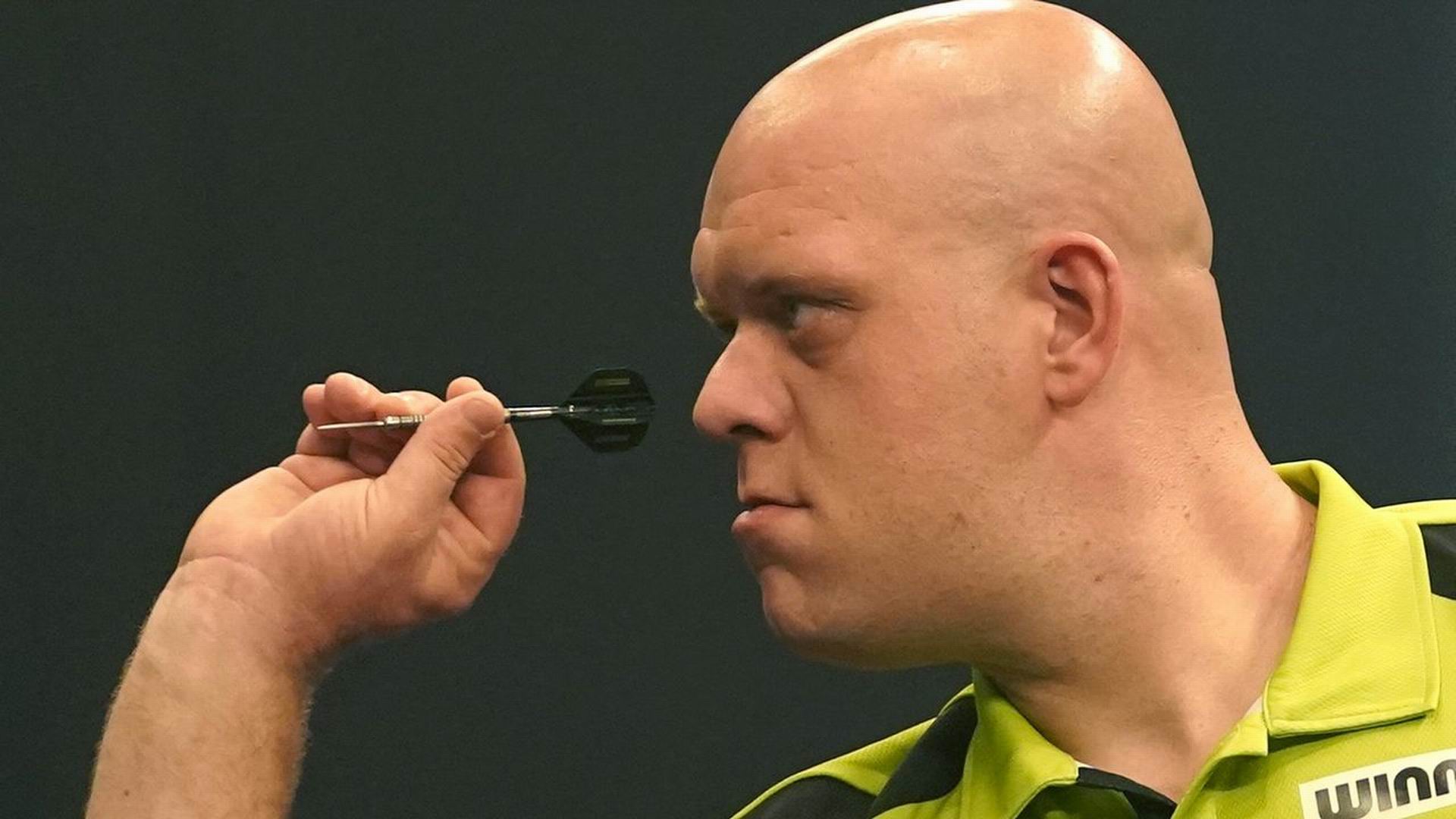 Download Michael Van Gerwen Darts HD Wallpaper