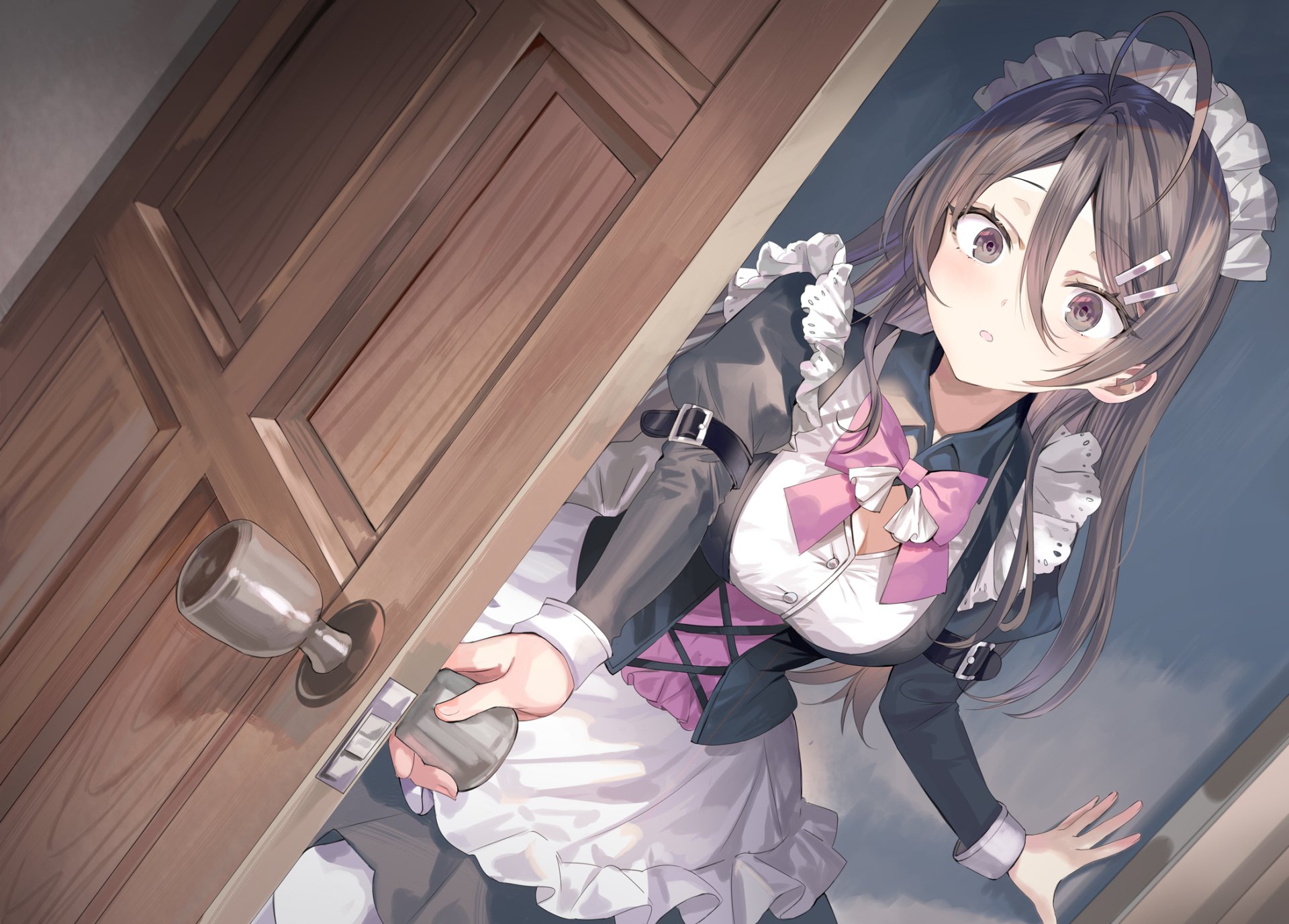 HD anime wallpaper featuring Ayano Kimishima from Alya Sometimes Hides Her Feelings, depicted as a maid girl opening a wooden door with a curious expression.
