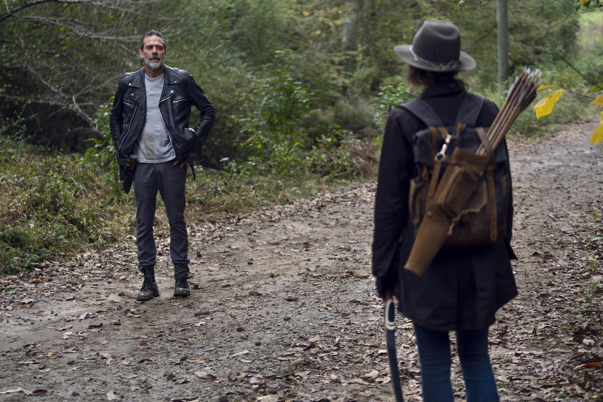 HD wallpaper featuring Jeffrey Dean Morgan from the TV show The Walking Dead, showcasing an intense atmosphere fitting for fans of the series.