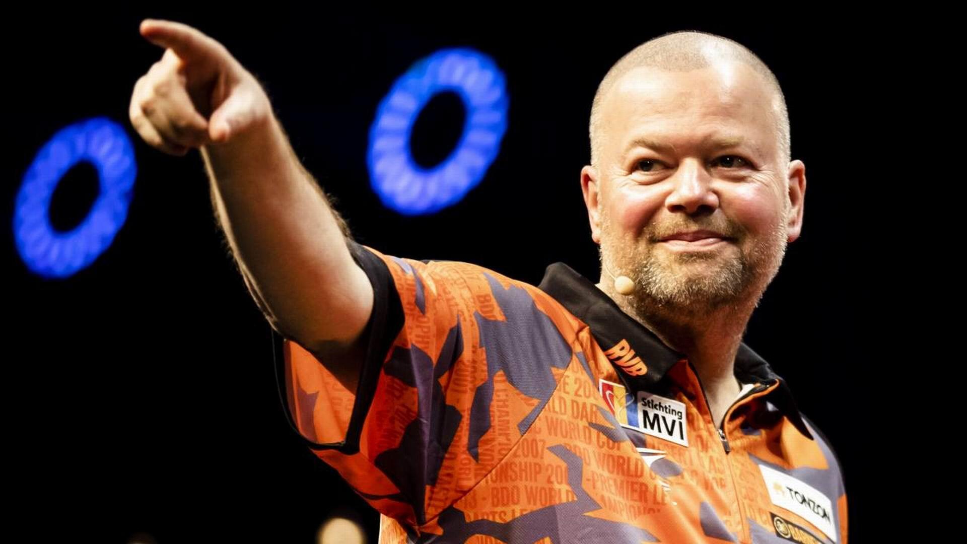 Download Raymond Van Barneveld Darts HD Wallpaper