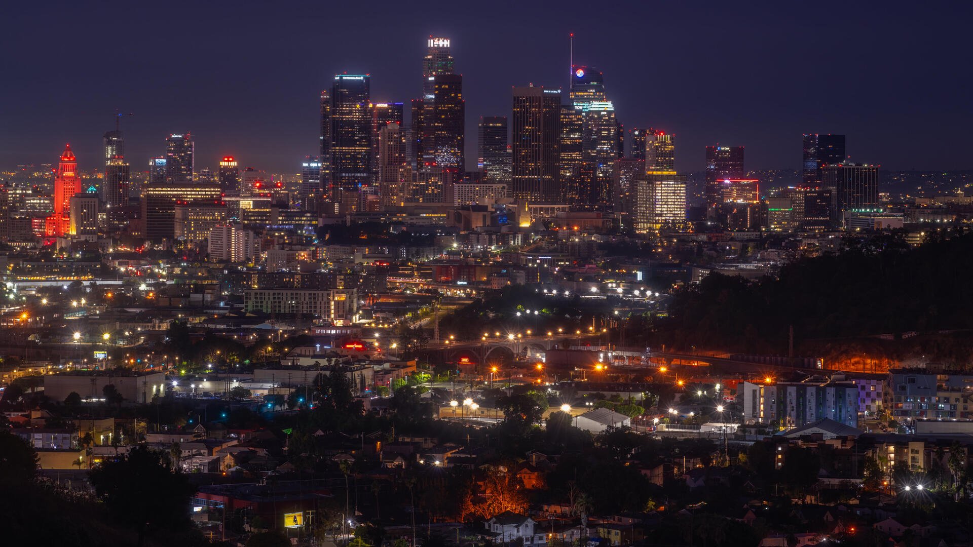 Download City Night HD Wallpaper