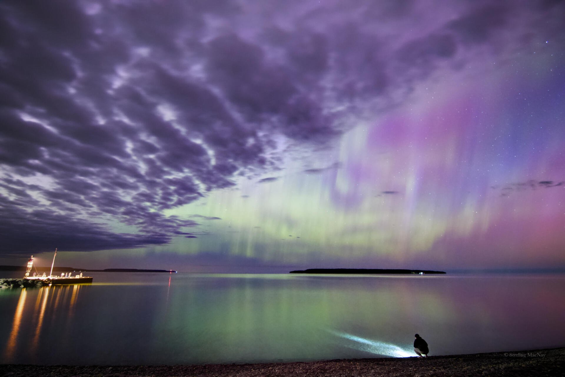 Download Northern Lights HD Wallpaper