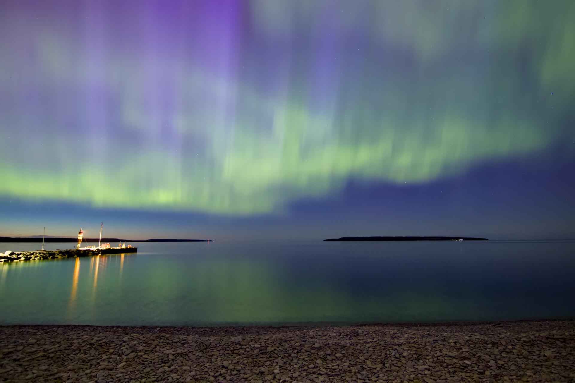 Download Northern Lights 4k Ultra HD Wallpaper