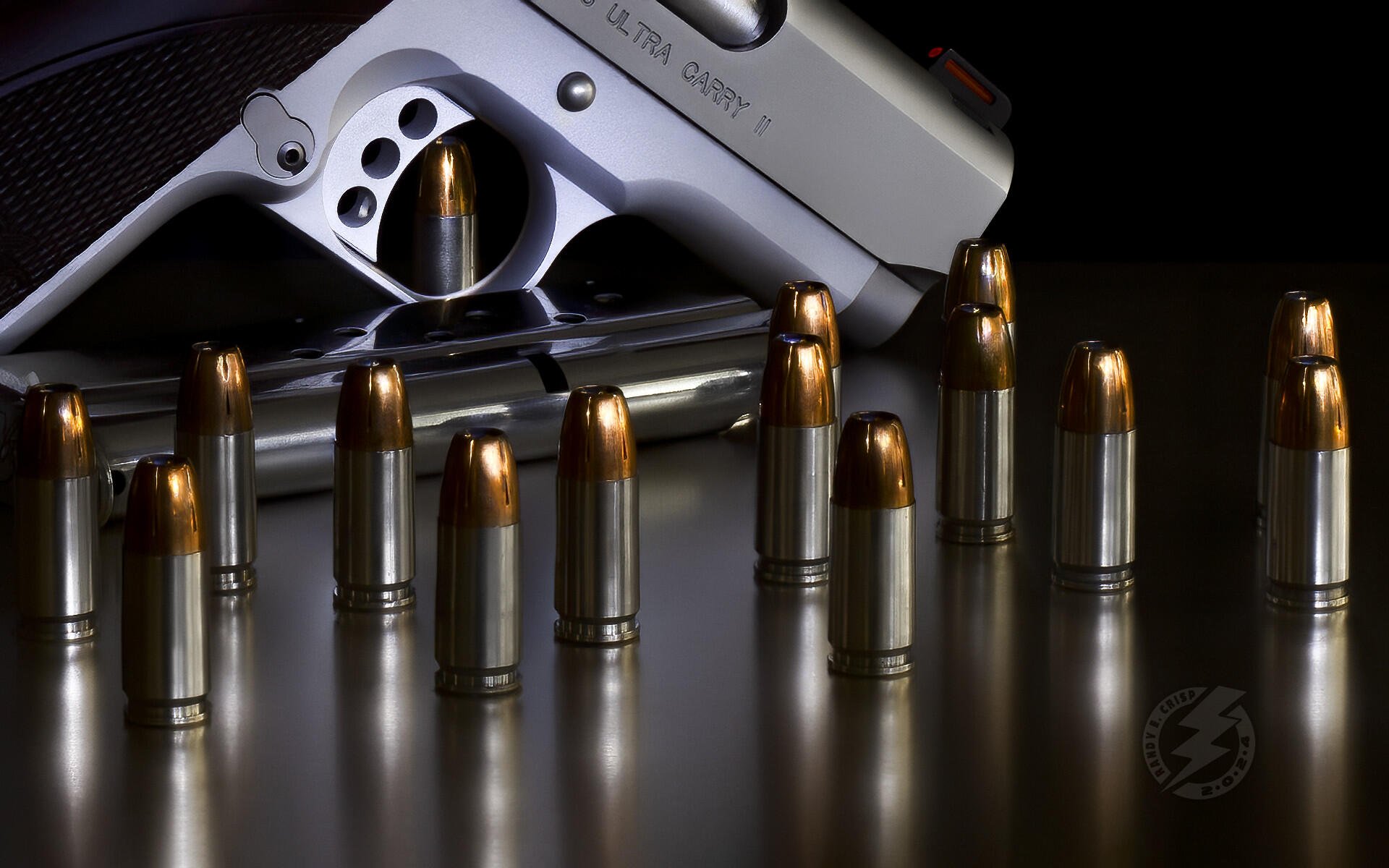 Download Gun HD Wallpaper