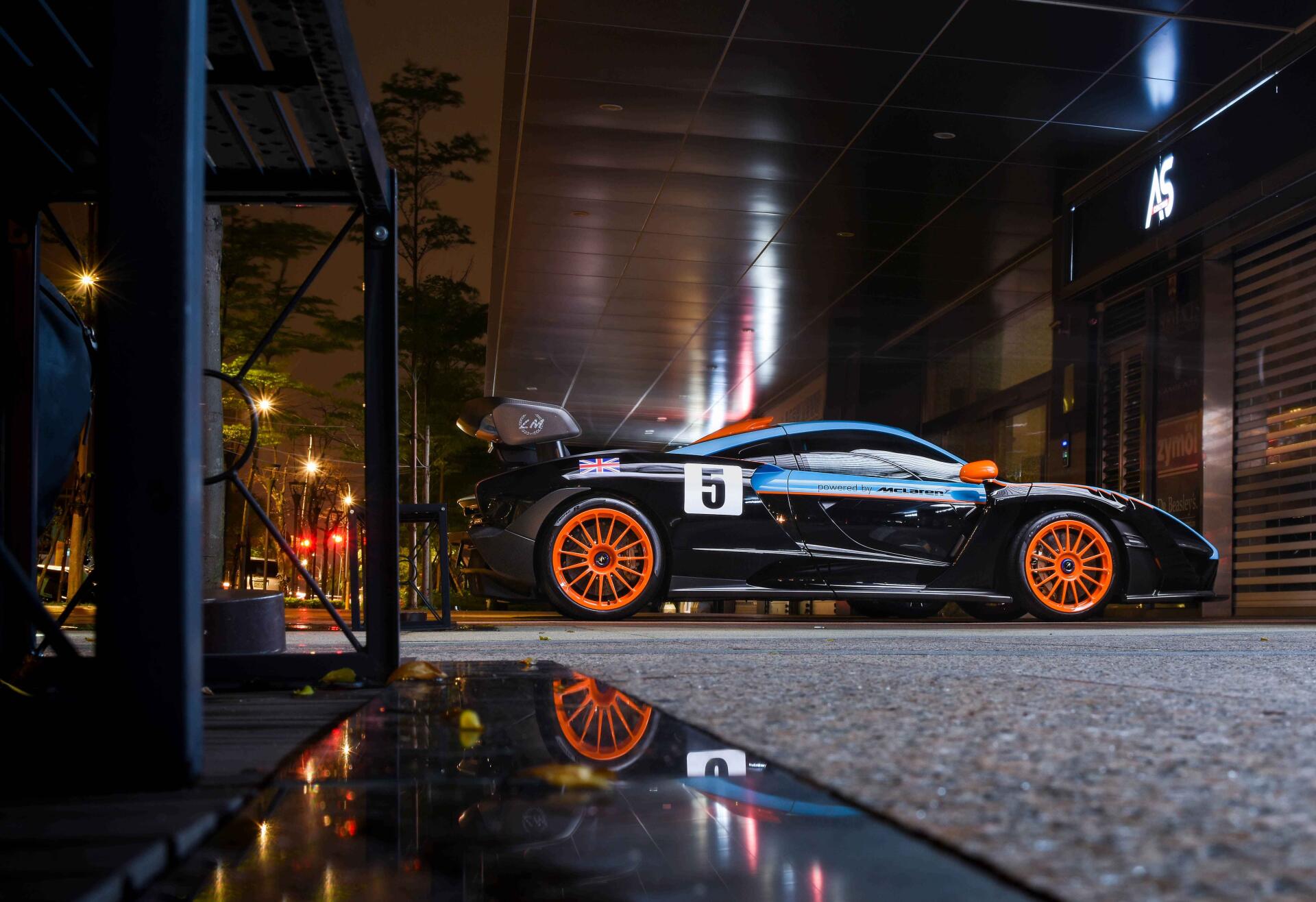 Download Car McLaren 4k Ultra HD Wallpaper