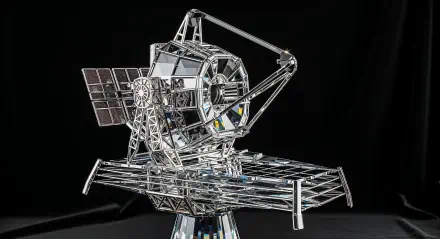 4K Ultra HD PC desktop wallpaper featuring a detailed model of the James Webb Space Telescope against a black background.