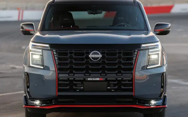 Front view of a Nissan Armada NISMO SUV in an HD PC desktop wallpaper and background.