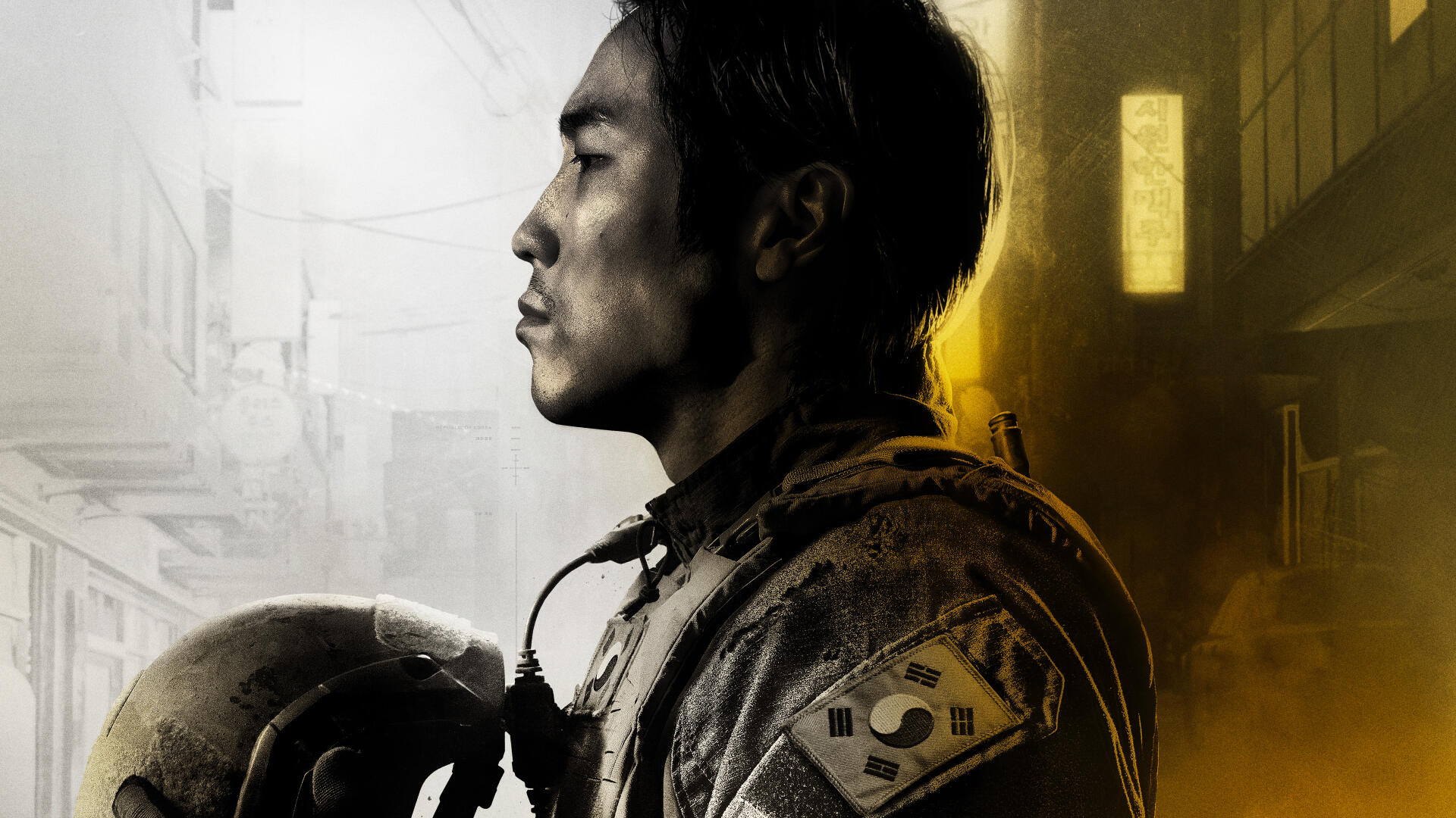 4K Ultra HD PC desktop wallpaper and background: profile of a soldier in uniform holding a helmet against a gray city and warm yellow backdrop.