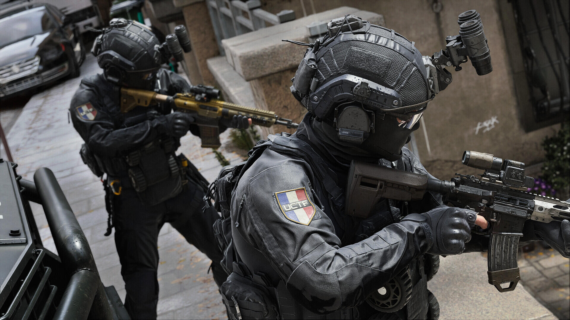 Call of Duty: Modern Warfare 4 HD PC wallpaper featuring armored soldiers with rifles in a tactical urban setting.