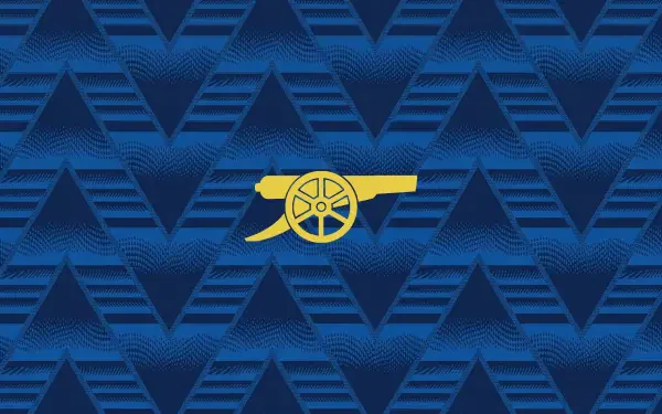 Golden Arsenal F.C. cannon logo centered on a textured blue geometric 2K Quad HD PC desktop wallpaper background.
