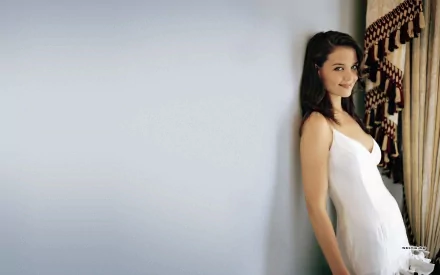 Celebrity Katie Holmes HD Desktop Wallpaper | Background Image