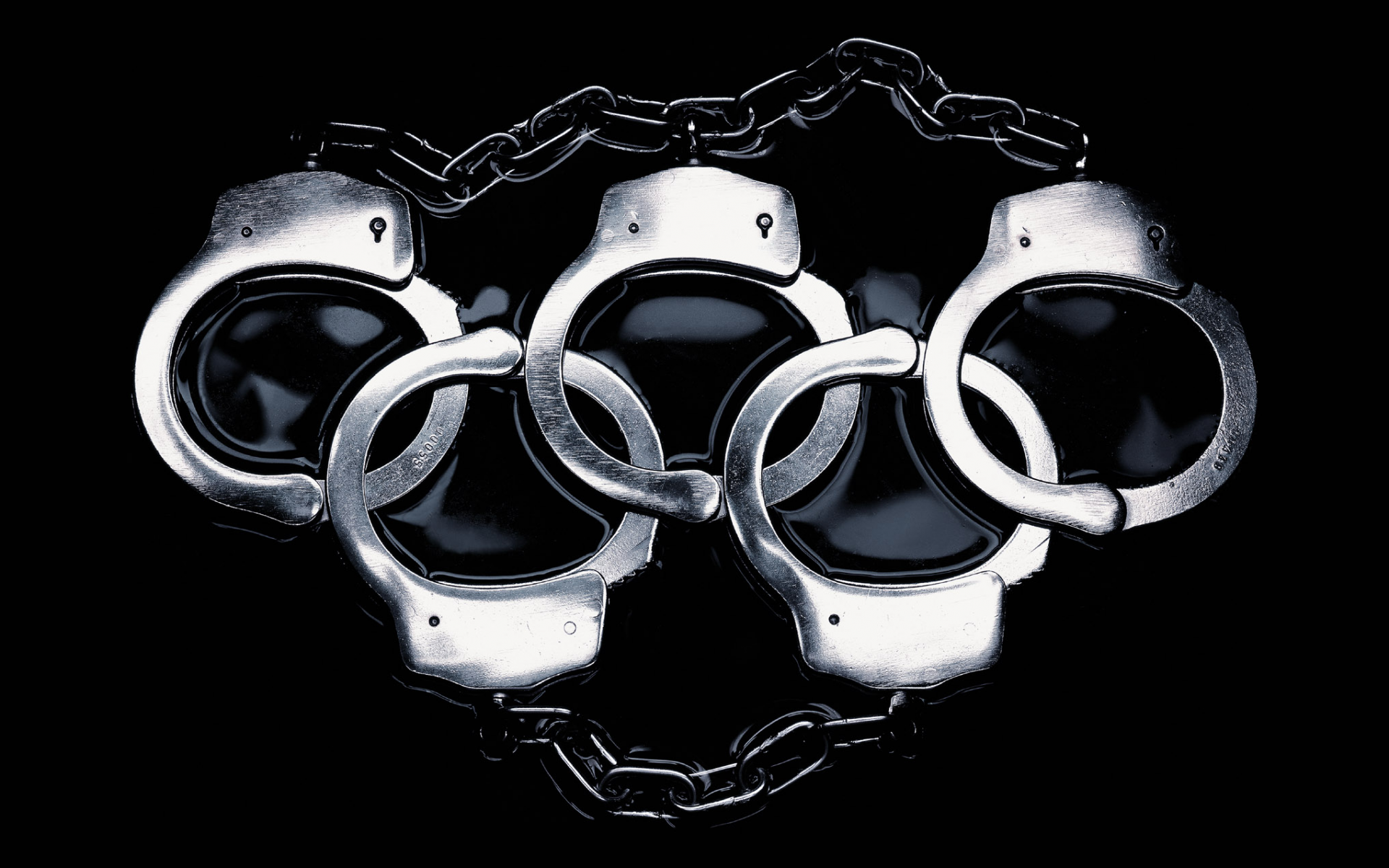 Download Handcuffs Artistic HD Wallpaper