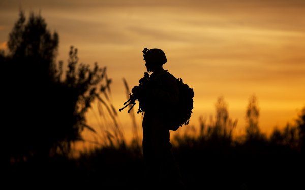 Military Soldier Weapon Assault Rifle Gun Machine Gun Sunset Sunrise HD Wallpaper | Background Image
