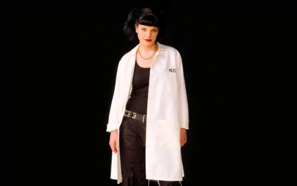 Abby Sciuto Pauley Perrette TV Show NCIS HD Desktop Wallpaper | Background Image