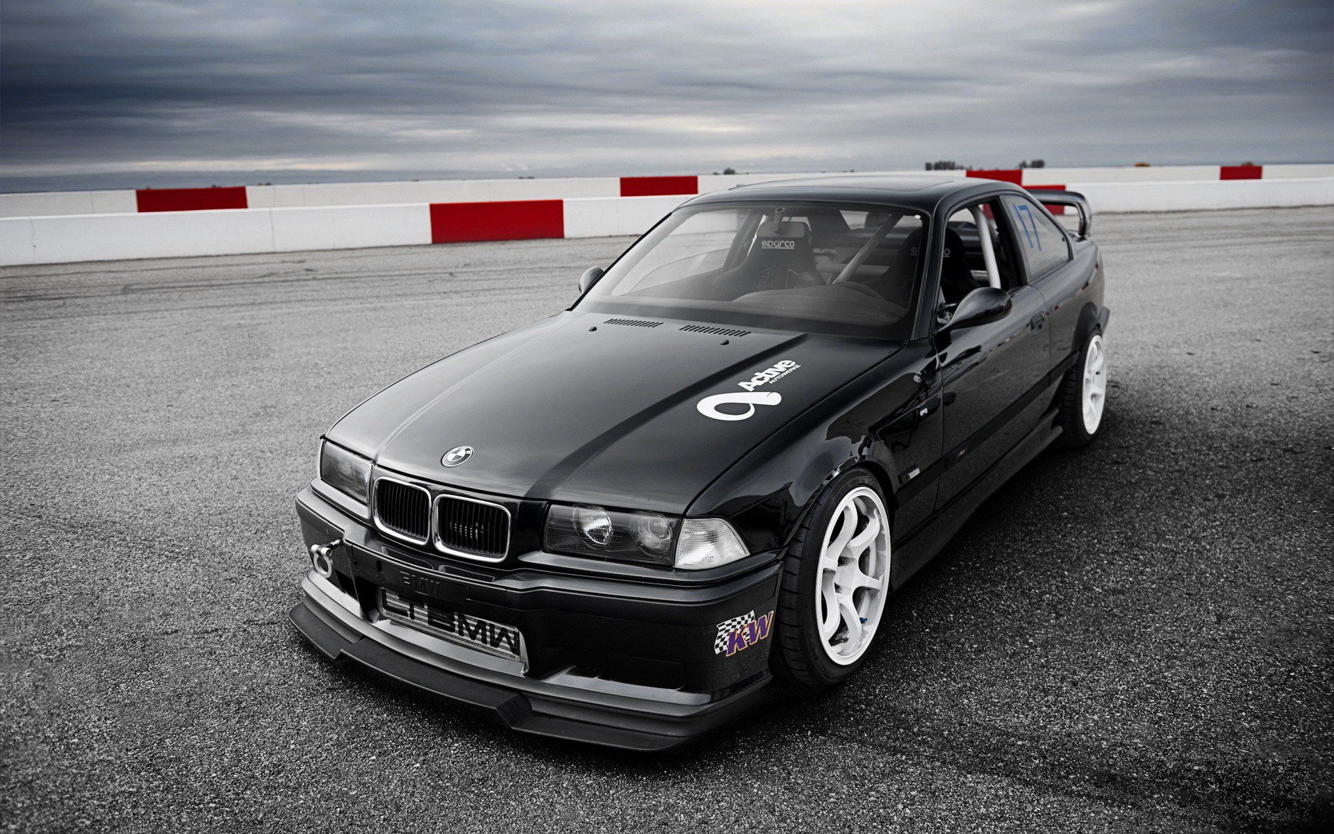 Download Vehicle BMW HD Wallpaper