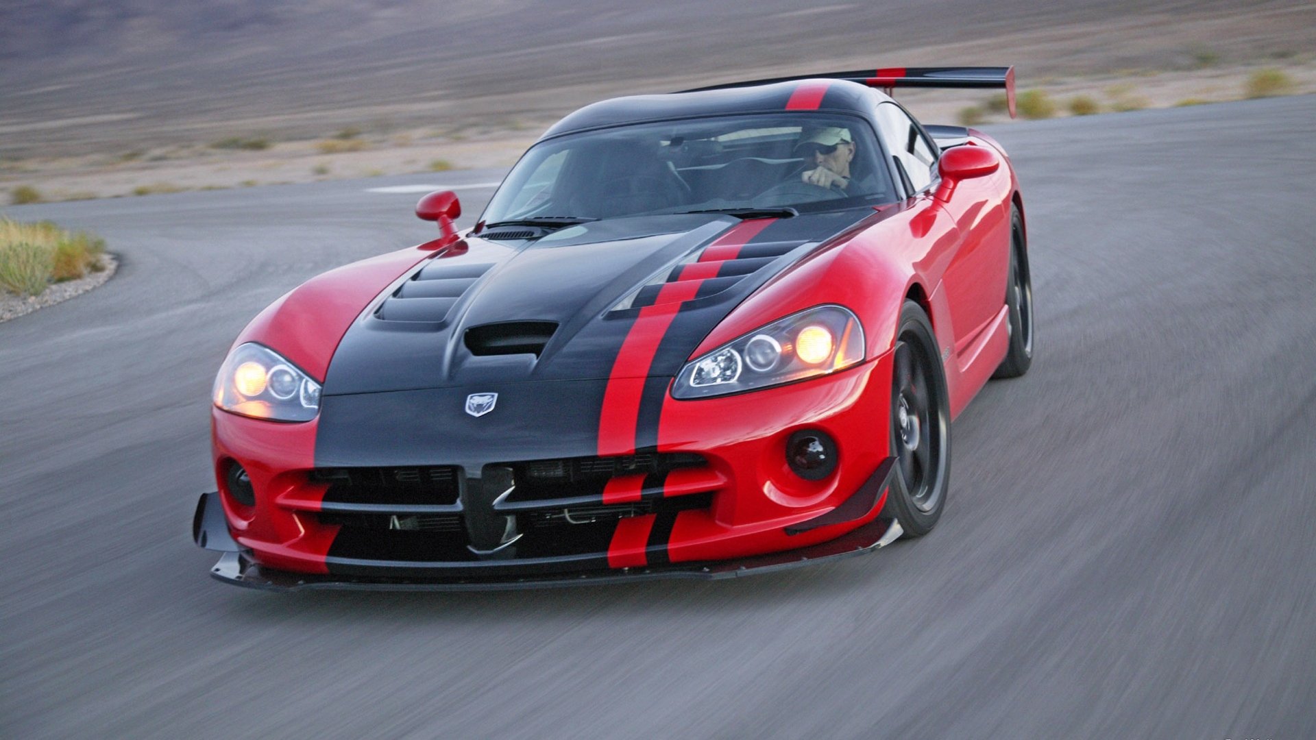 Download Vehicle Dodge SRT Viper GTS HD Wallpaper