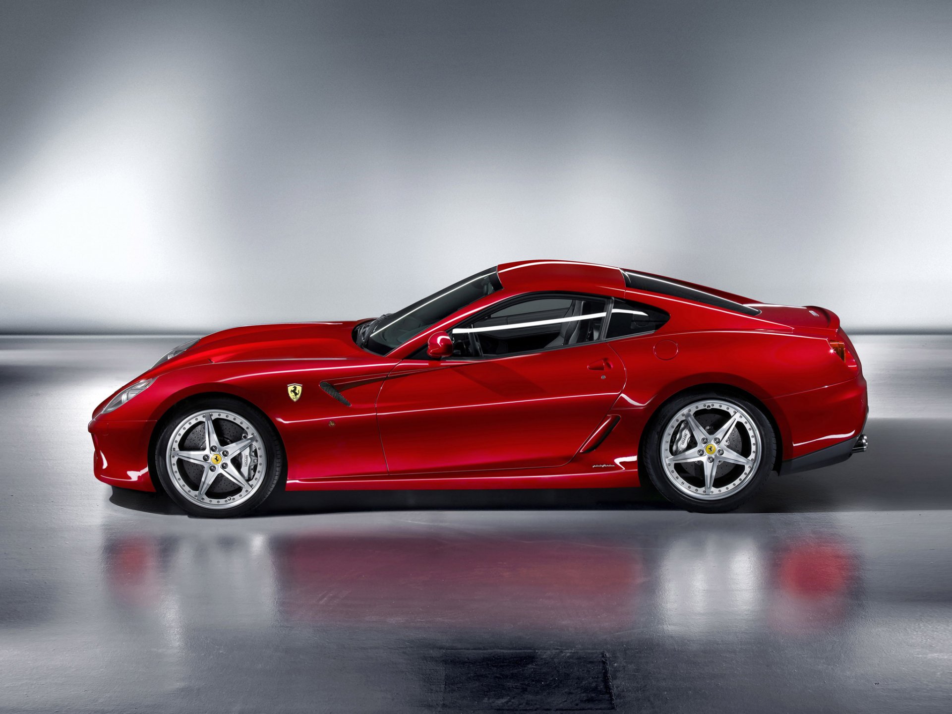 Download Vehicle Ferrari HD Wallpaper
