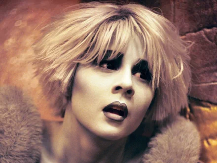 Chiana (Farscape) Gigi Edgley TV Show Farscape HD Desktop Wallpaper | Background Image