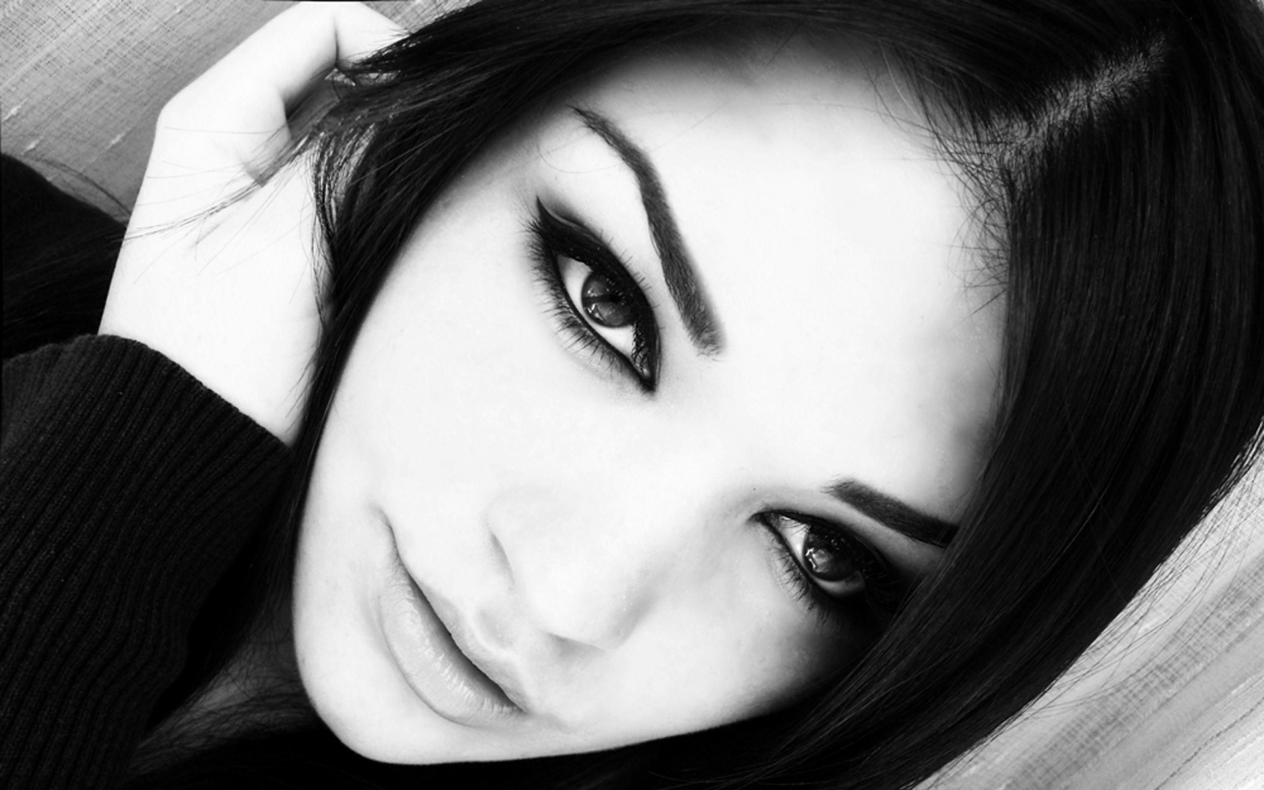 Beautiful face black  and white  Full HD Wallpaper and 