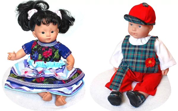  doll couple