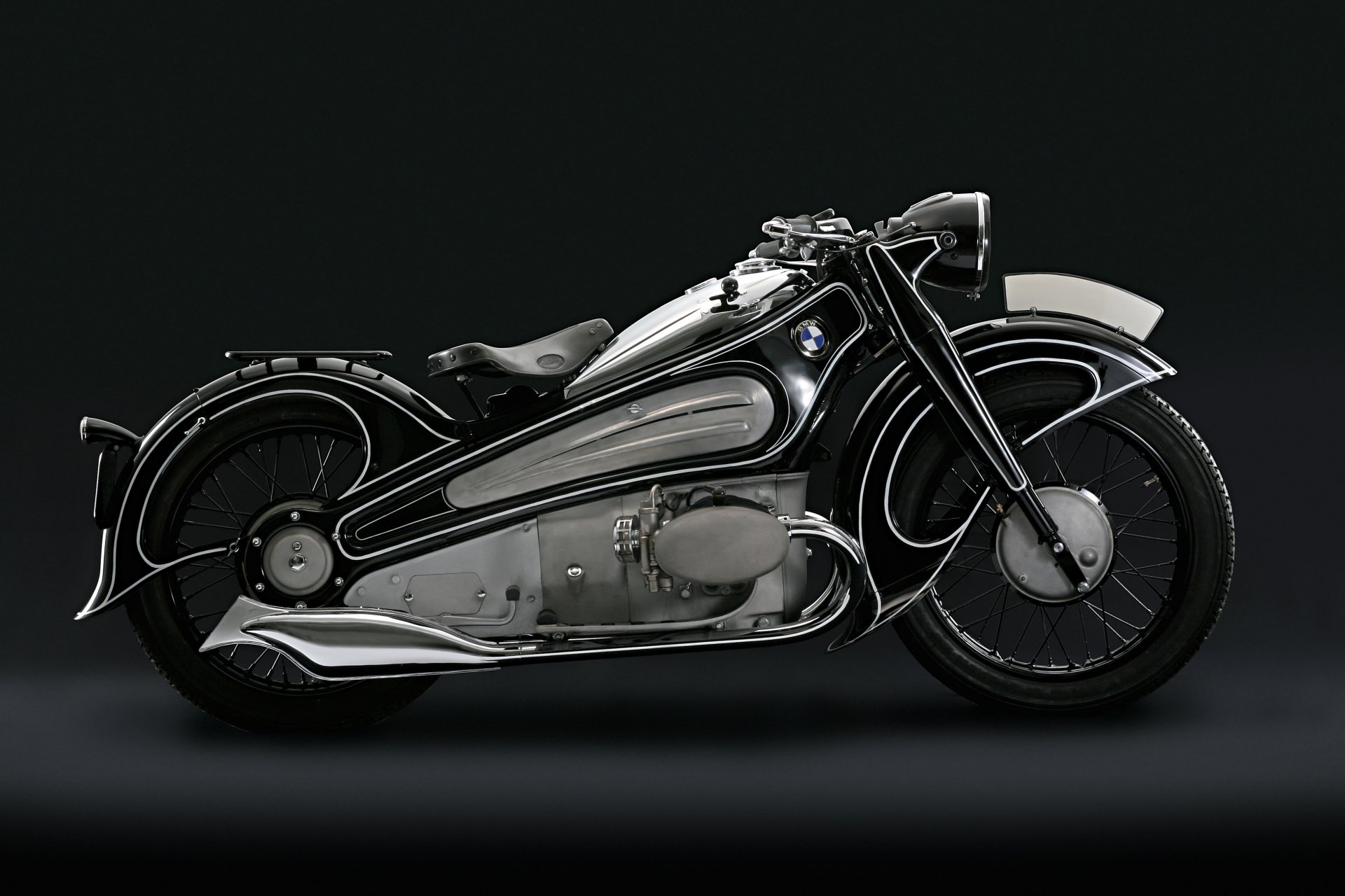 Download Vehicle Motorcycle 4k Ultra HD Wallpaper
